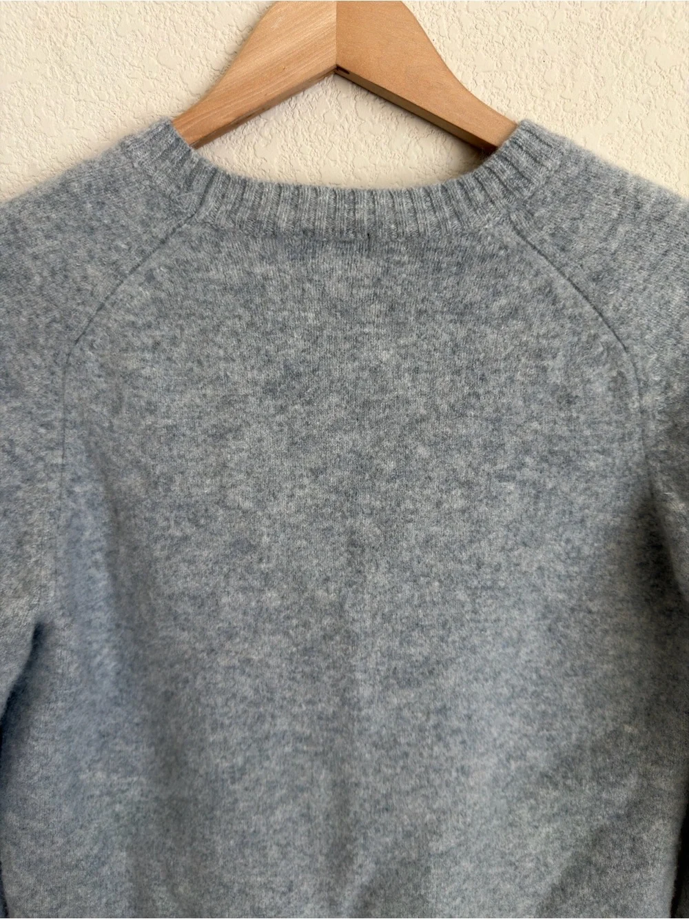 Uniqlo premium lambswool